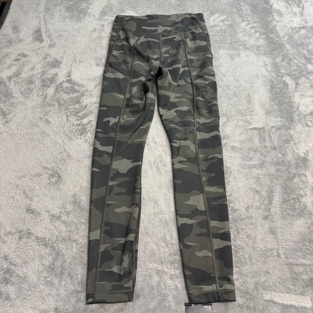 Athleta Ultimate 7/8 Tight Leggings Green Camo Pockets XXS Camouflage High Rise